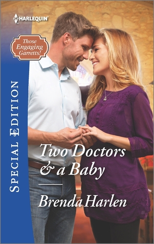 Dos médicos y un bebé