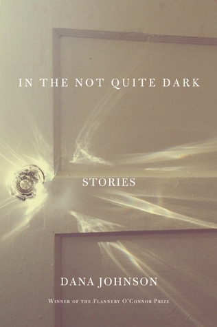 En el no bastante oscuro: Historias