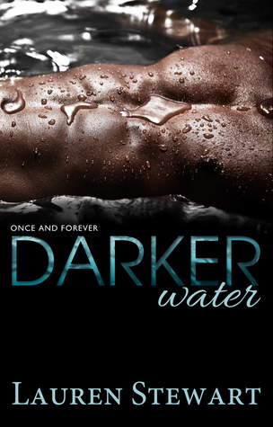 Agua más oscura