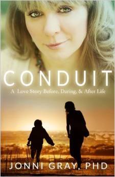 Conduit: Una historia de amor antes, durante y después de la vida