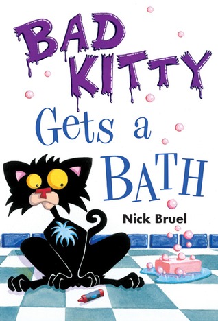 Bad Kitty obtiene un baño