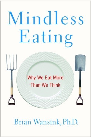 Comer sin sentido: por qué comemos más de lo que pensamos